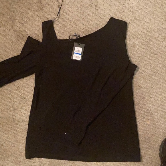 DKMNY Woman’s dress shirt - Picture 4 of 4